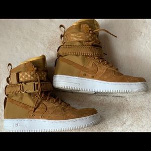 Nike SF AF1 WOMENS 8